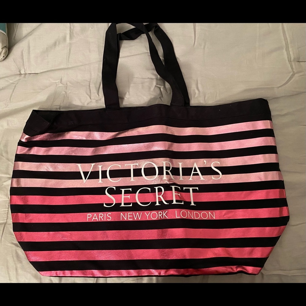 Victoria’s Secret Striped tote